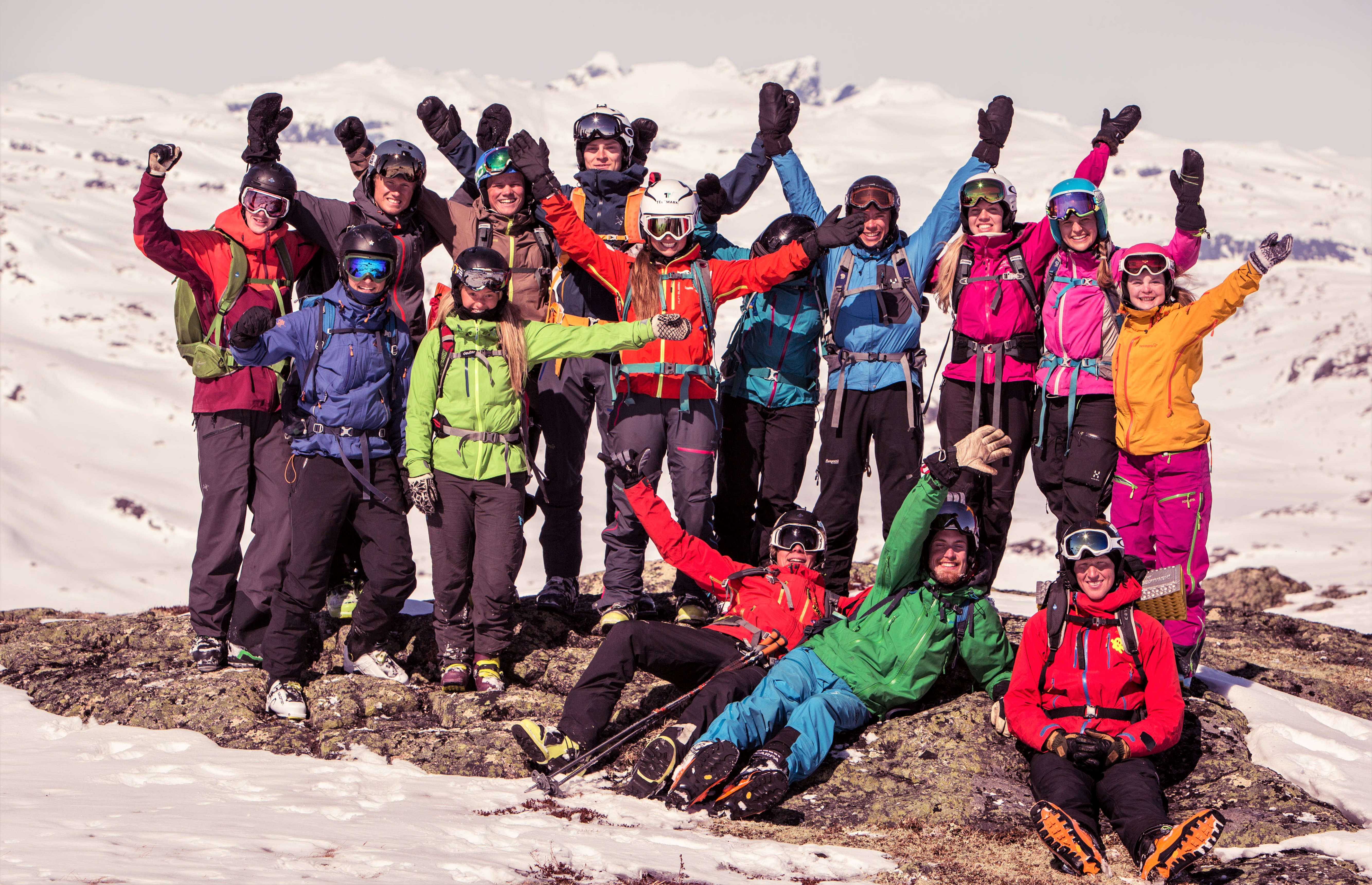 Valdres Folkehogskole Mot Forskjellige Venner