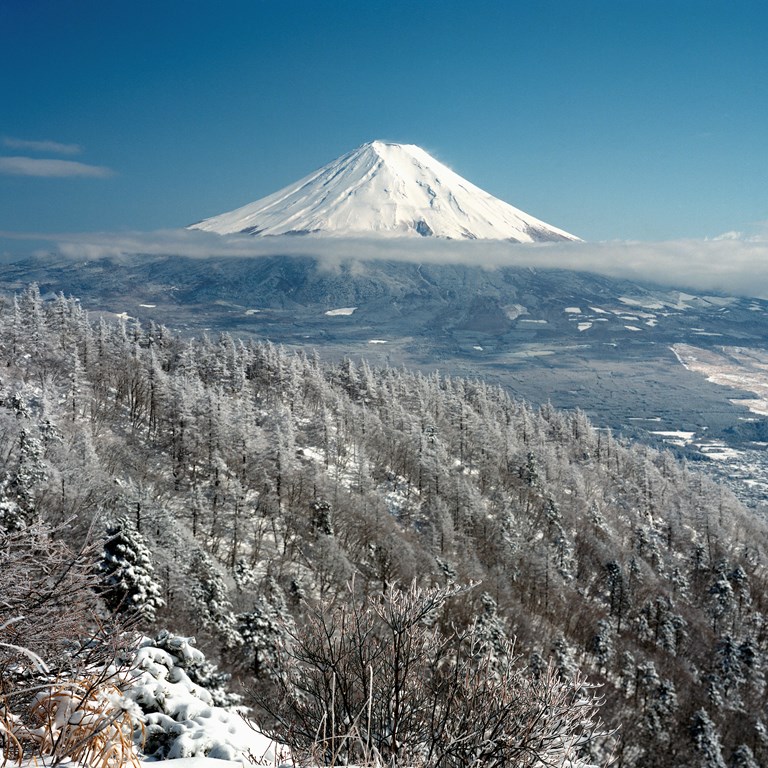 Japan Vulkan Fjell Sno (1)